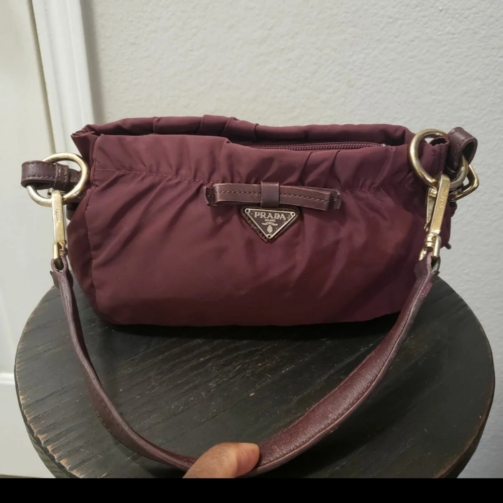 Vintage prada  tusseto  bow pouchette